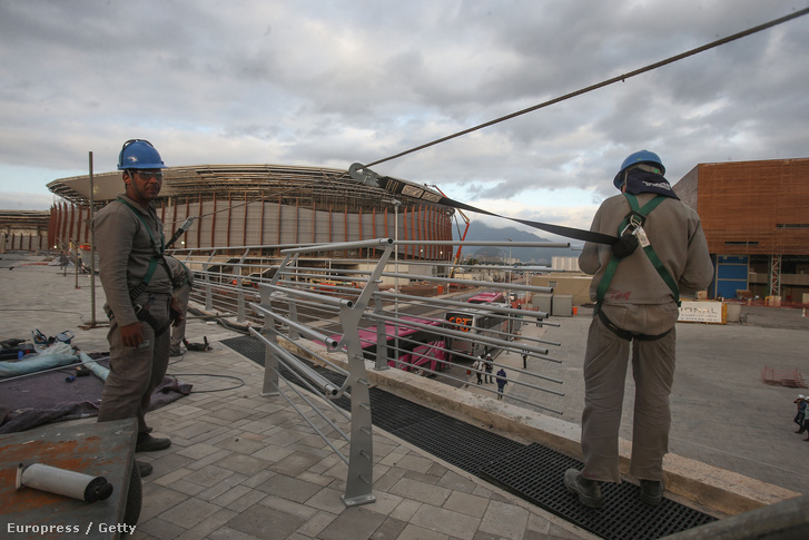 Építőmunkásos Rio di Janieroban 2015. október 6-án.