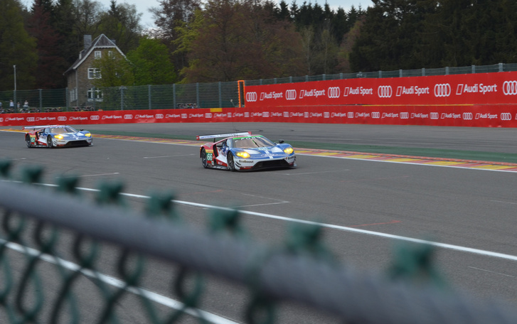 A négyből két Ford GT, a csapat európai ága Spa-ban