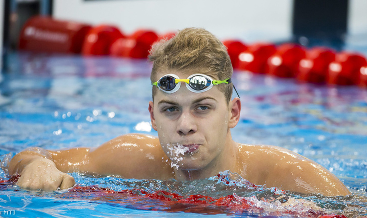 Kenderesi Tamás a férfi 50 méteres pillangóúszás előfutamában az úszó műugró és szinkronúszó Európa-bajnokságon a London Aquatics Centerben 2016. május 16-án.