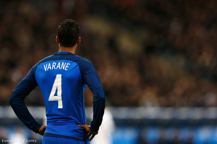 Varane is csak nézheti