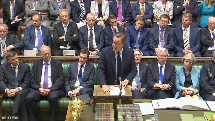 David Cameron beszédét hallgatják az alsóházban