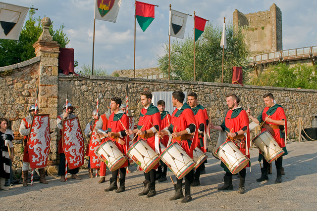 Monteriggioni: középkori fesztivál