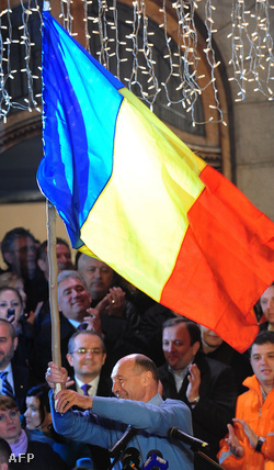 Basescu is ünnepelt