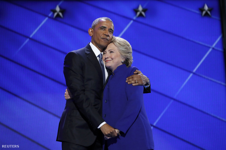 Barack Obama és Hillary Clinton a demokraták jelöltállító konvencióján.