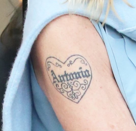 Melanie Griffith, Antonio Banderas exfeleségének tetoválása