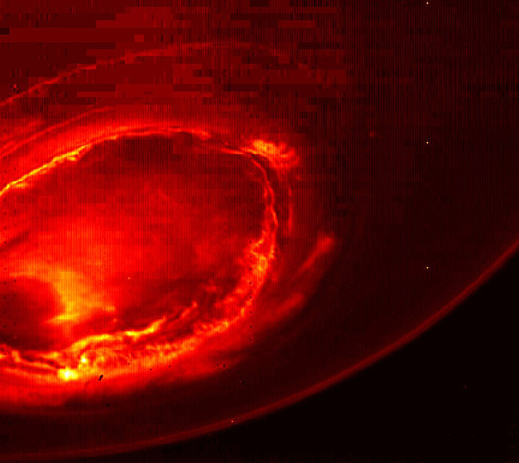 Infravörös fotó a Jupiter déli sarkkörének légköri jelenségeiről