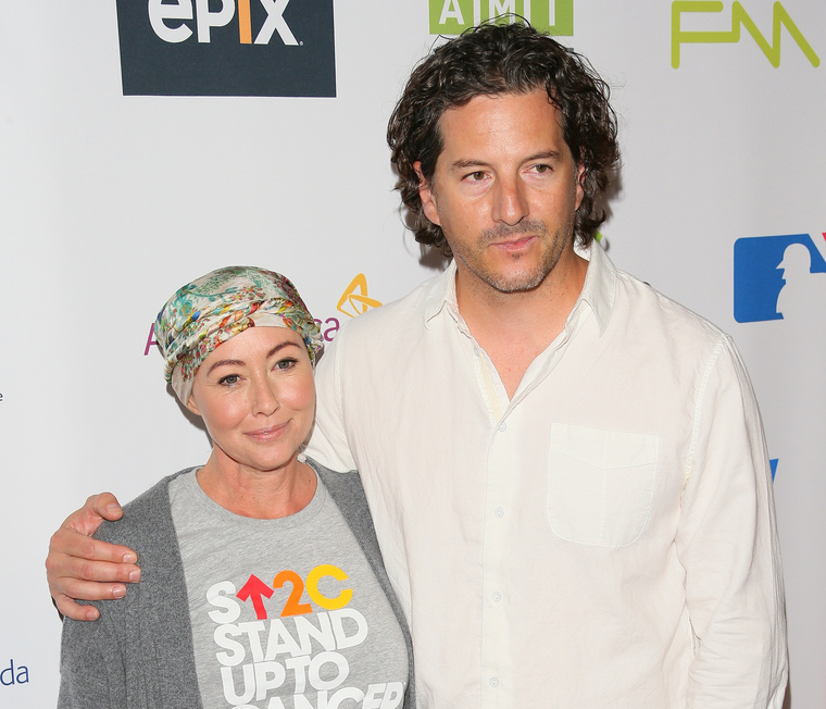 Shannen Doherty és férje, Kurt Iswarienko a Stand Up To Cancer rendezvényen.