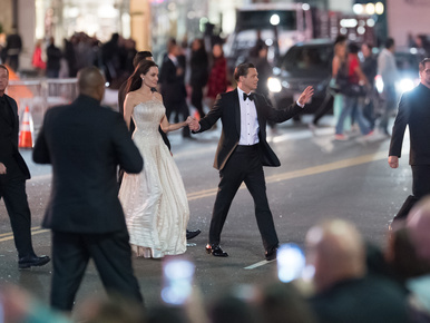 Állítólag Brad Pitt több gyereke is tarthatott apjától