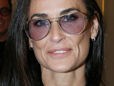 Demi Moore kezd teljesen átlényegülni