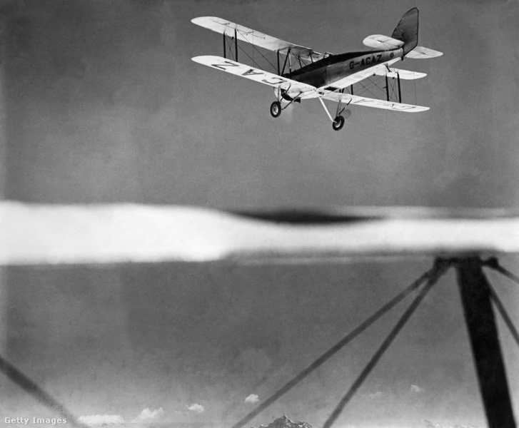 Clydesdale gépe a kísérőgépből fotózva