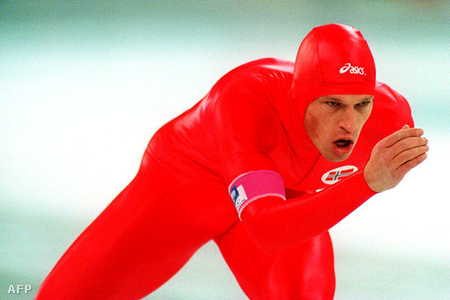 A norvég Johann Olav Koss az 5000 méteres gyorskorcsolya versenyen.