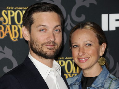 Tobey Maguire kilenc év házasság után elköltözött otthonról