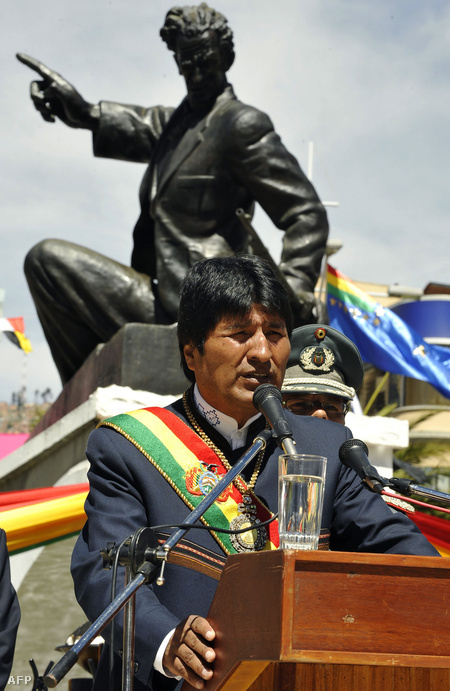 Evo Morales kiadta a jelszót