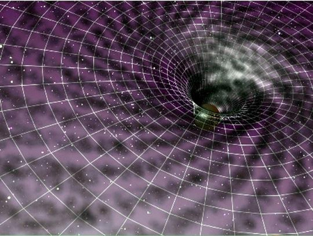 Fantáziarajz egy galaxis centrumában helyet foglaló szupernehéz fekete lyuk körüli téridőgörbületről. A fekete lyuk a saját kezdeti tömegétől és a körülötte lévő sötét anyag mennyiségétől és sebességdiszperziójától függő ütemben nyeli az utóbbit. Az akkréciós ráta felső határt szab a sötét anyag lokális sűrűségének. (Felipe Esquivel Reed illusztrációja)