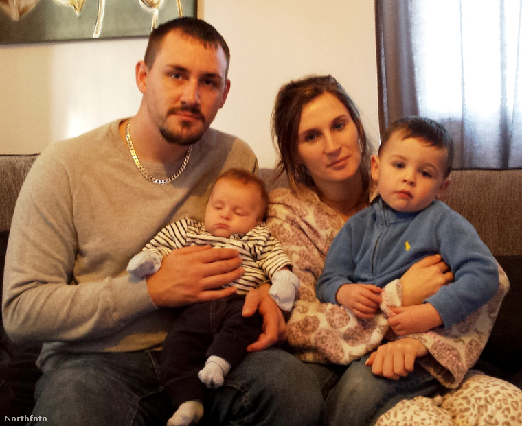 Egy háromgyermekes brit pár, a 28 éves Steve Moore és a 24 éves Lily Bolton hét hónappal ezelőtt költözött be egy bodmini önkormányzati lakásba, de most már azt kívánják, bár ne tették volna