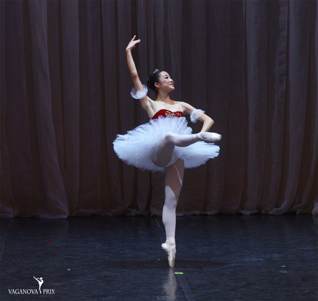 Takamori Miyu japán hallgató, aki különdíjat kapott a szentpétervári VII.Vaganova Prix nemzetközi balettversenyen, valamint ő fogja képviselni hazánkat a 2017-es Lausanne-i balettversenyen is