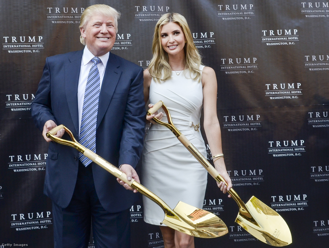 Donald és Ivanka Trump a Trump International szálloda 2014-es alapkőletételén