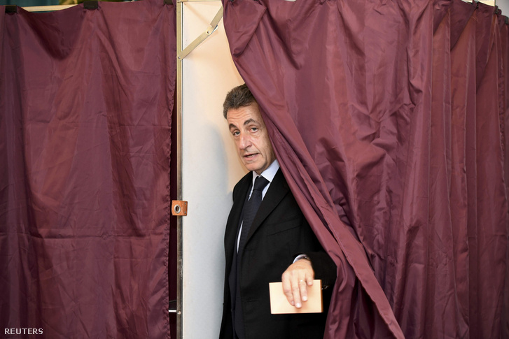 Sarkozy szavaz