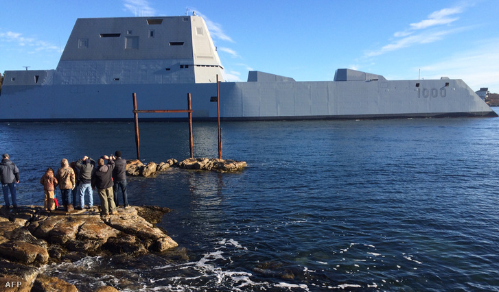 A USS Zumwalt egyik első tesztköre 2015-ben