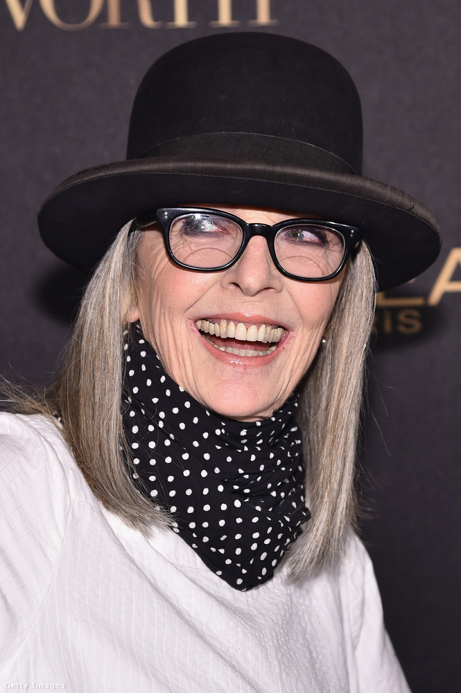 Diane Keaton viszont természetes