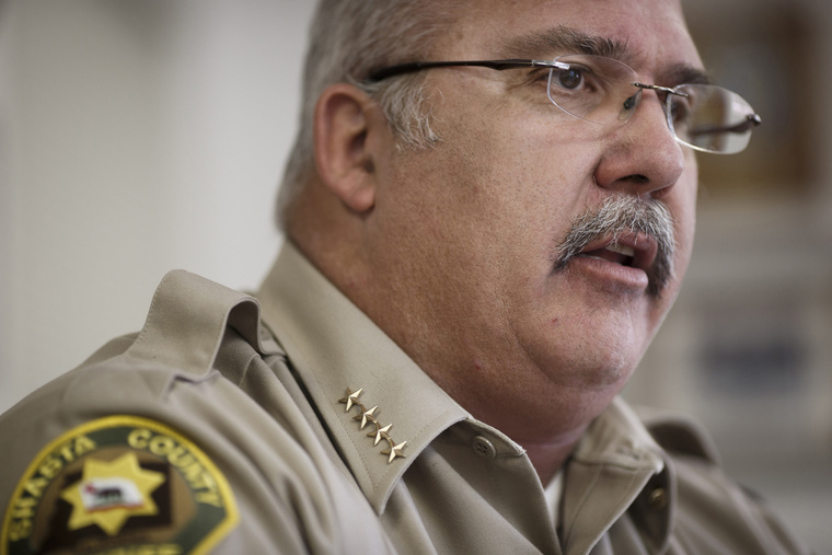 Tom Bosenko, a Shasta megyei seriff szerint az emberrablók meg akarták alázni áldozatukat