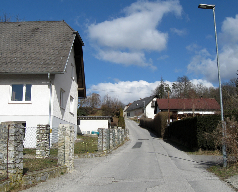 Budapesttől autóval mindössze 4 órányira található az ausztriai Thal község, ahol Arnold Schwarzenegger született