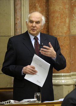 Horváth János a Fidesz képviselője