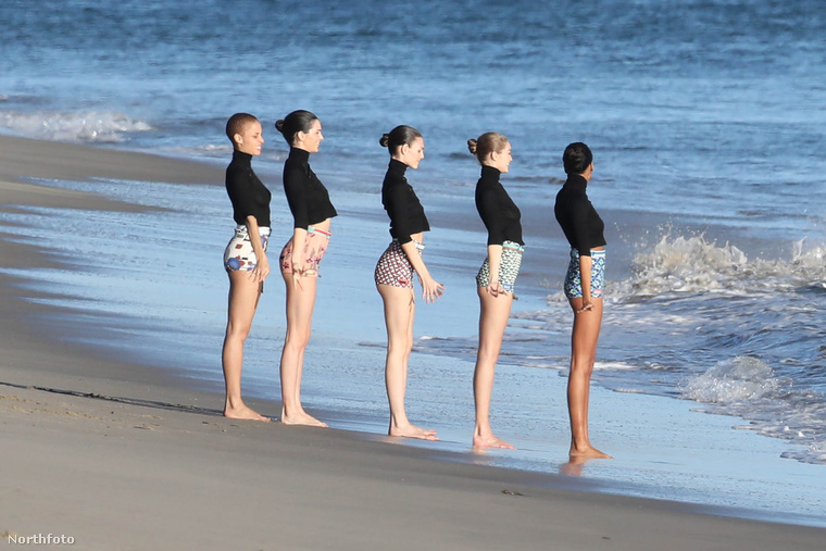 A modellvilág krémje december 20-án, kedden egy fürdőruhás fotózás kedvéért összpontosult Malibu egyik strandjára.