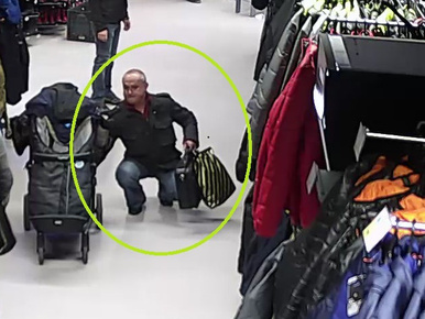 Babakocsiból lopva maxolta ki az aljasságot egy budapesti tolvaj