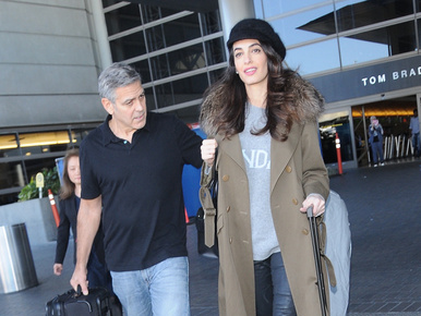 Amal Clooney nem adja meg azt az örömöt, hogy lássuk terhesen