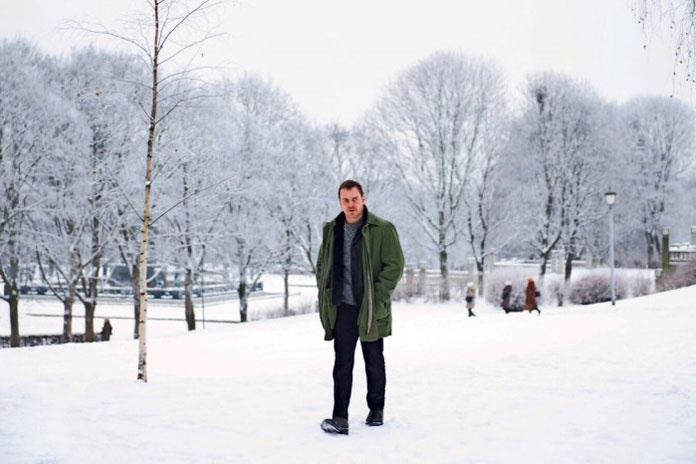 first-photos-fassbender-in-the-snowman