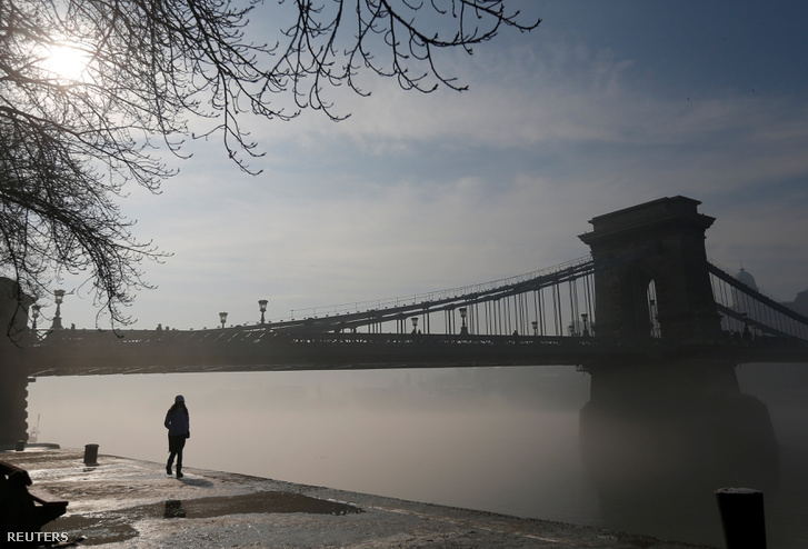 2017-02-03T112750Z 2051788707 RC13F3D8A0E0 RTRMADP 3 HUNGARY-WEA