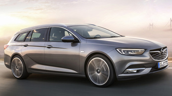 Itt a kombi Opel Insignia