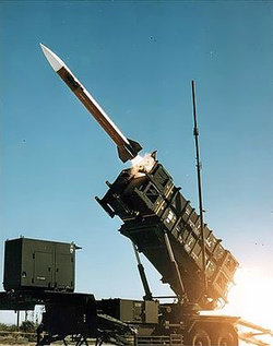 300px-Patriot missile launch b