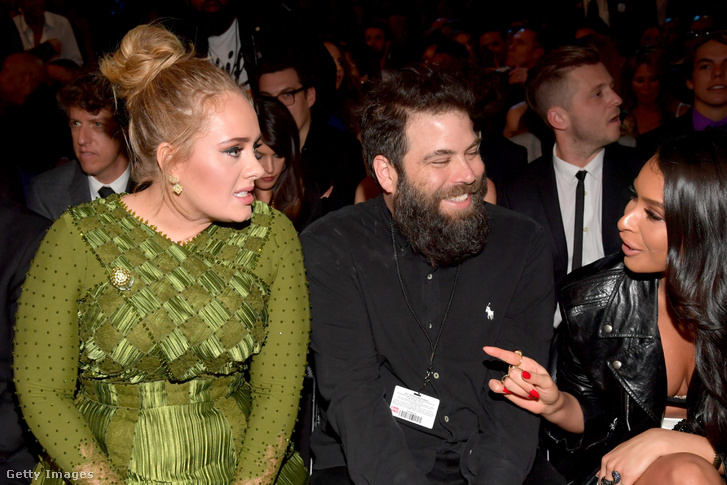 Adele és Simon Konecki az 59. Grammy Awards-on