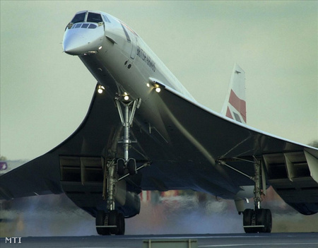 Az utolsó Concorde landol