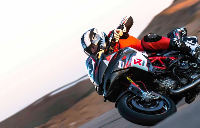 Spider-Grips-Ducati-Multistrada-1200-S-Pikes-Peak-race-bike-27