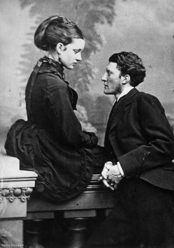 Így nézett ki egy brit pár 1860-ban udvarlás közben