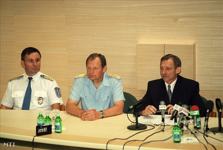 Hatala József, Orbán Péter és Pintér Sándor 1998-ban