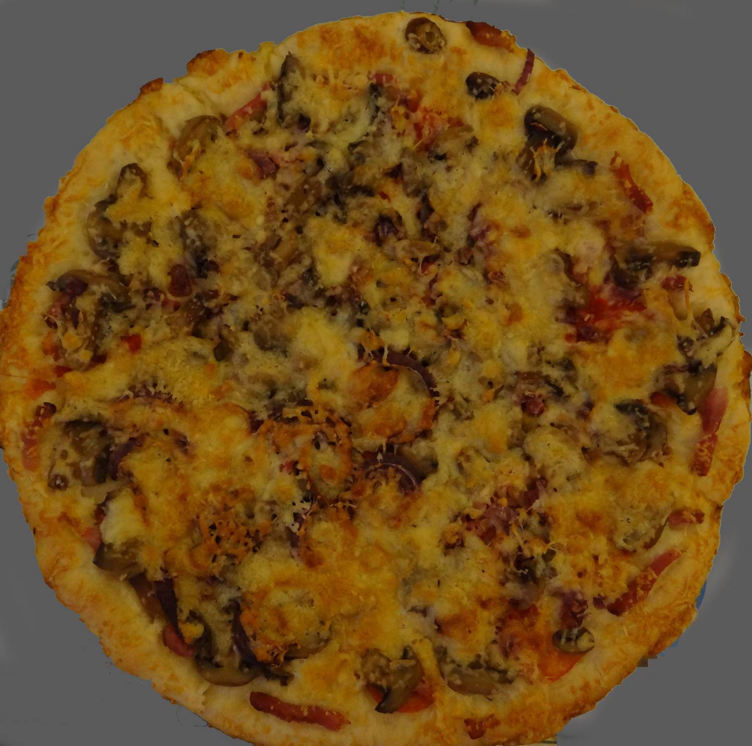 Sonkás-gombás házi pizza - Recept | Femina