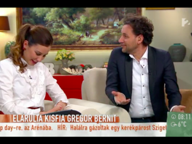 Demcsák Zsuzsa mindenki helyett kellemetlenül érzi magát, amikor Istenes Lászlónál megszalad egy szóvicc
