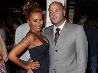 Mel B férje mindent tagad