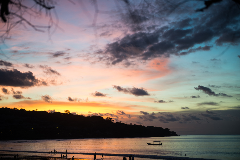 Ilyen romantikus egy naplemente Bali szigetén.