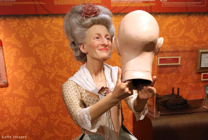 Marie Tussaud viaszszobra a Madame Tussaud panoptikumban