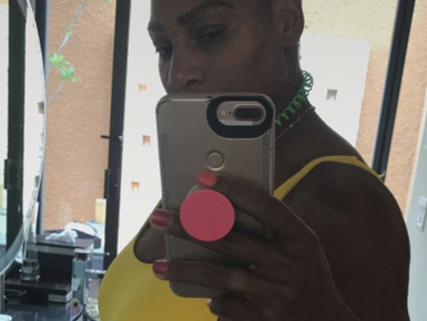 Serena Williams véletlenül jelentette be, hogy terhes