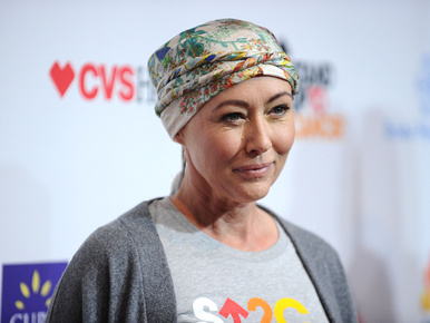 Shannen Doherty jól van és lemészárolja rákbetegségét