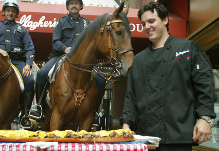 Joseph Cerniglia 2004-ban, amikor még a New York-i Gallagher's Steak House séfje volt
