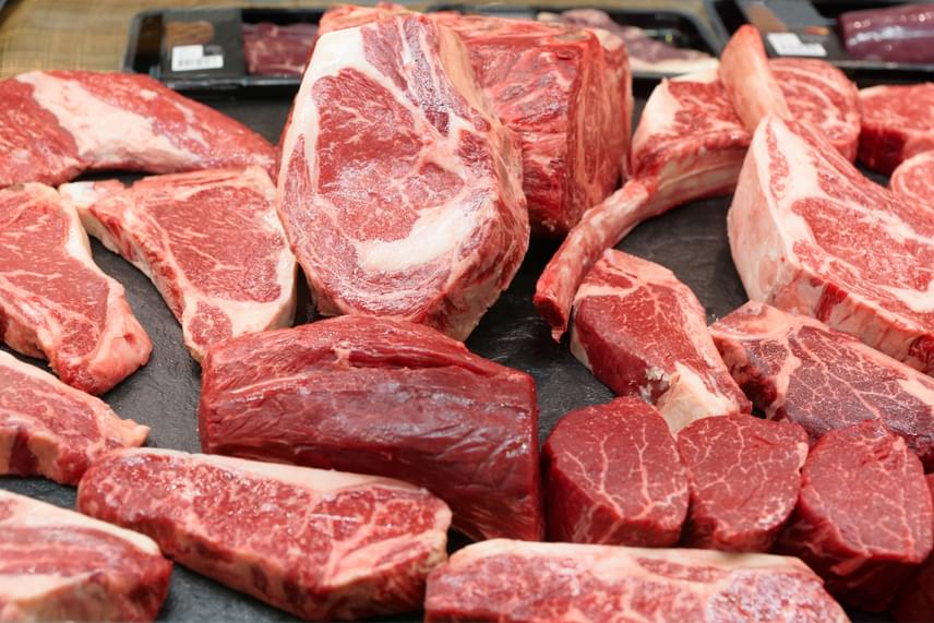 	A magas zsírtartalommal rendelkező húsokat is érdemes kerülni, marhát, disznót, bárányt, ha muszáj, lehetőleg hetente legfeljebb egyszer fogyassz, de akkor is próbáld meg minél zsírszegényebb módon elkészíteni.