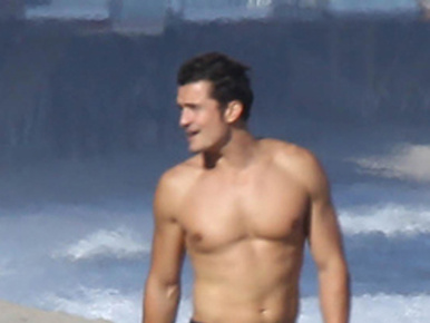 Orlando Bloom majdnem halálra gyúrta magát. Kétszer!