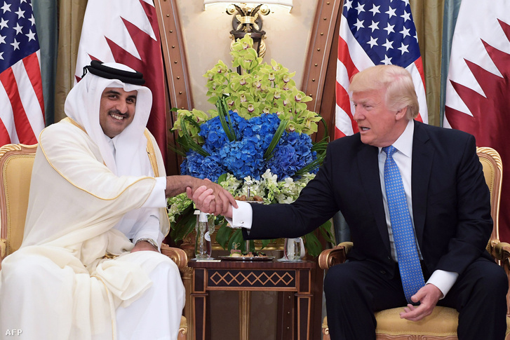 Donald Trump és a katari emír találkozója május 21-én